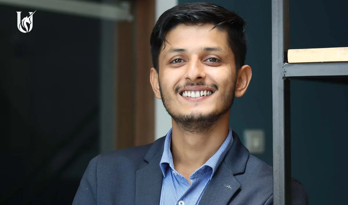 From Failed UPSC Attempts to Building Chai Sutta Bar: Anubhav Dubey’s Rs 3 Lakh Journey